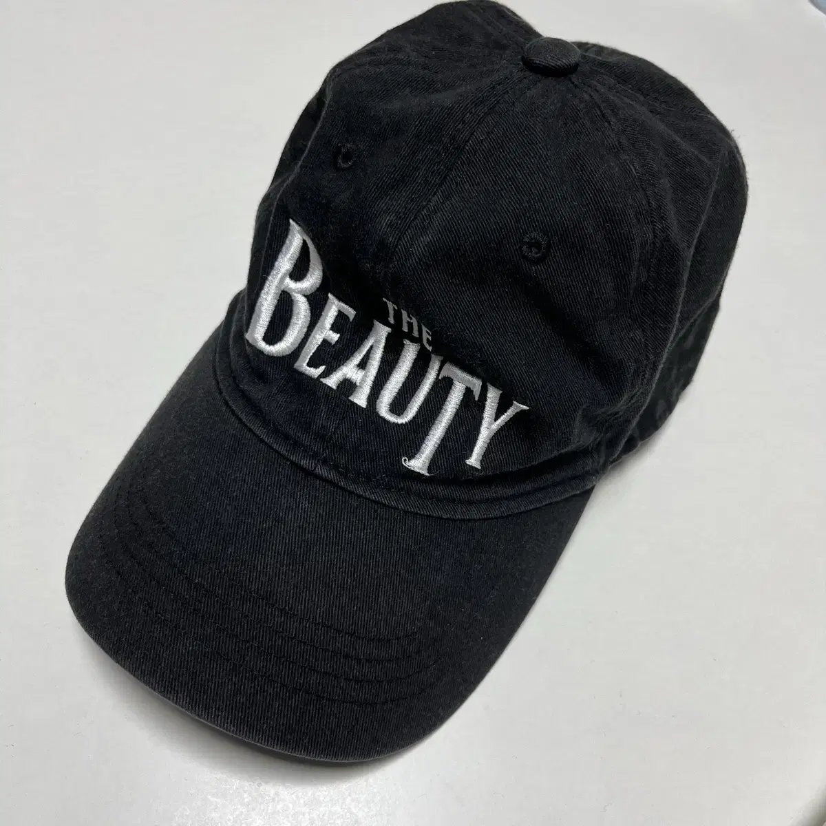 followlessbeauty 팔로우레스뷰티 볼캡 블랙